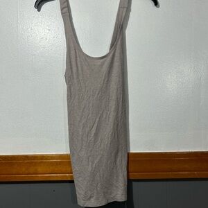 GAP Scoop Neck Tank Taupe